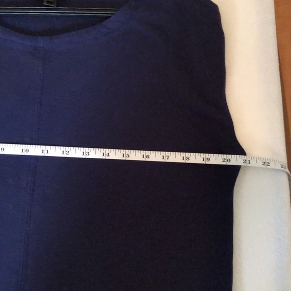 RW&co navy top - Picture 5 of 6